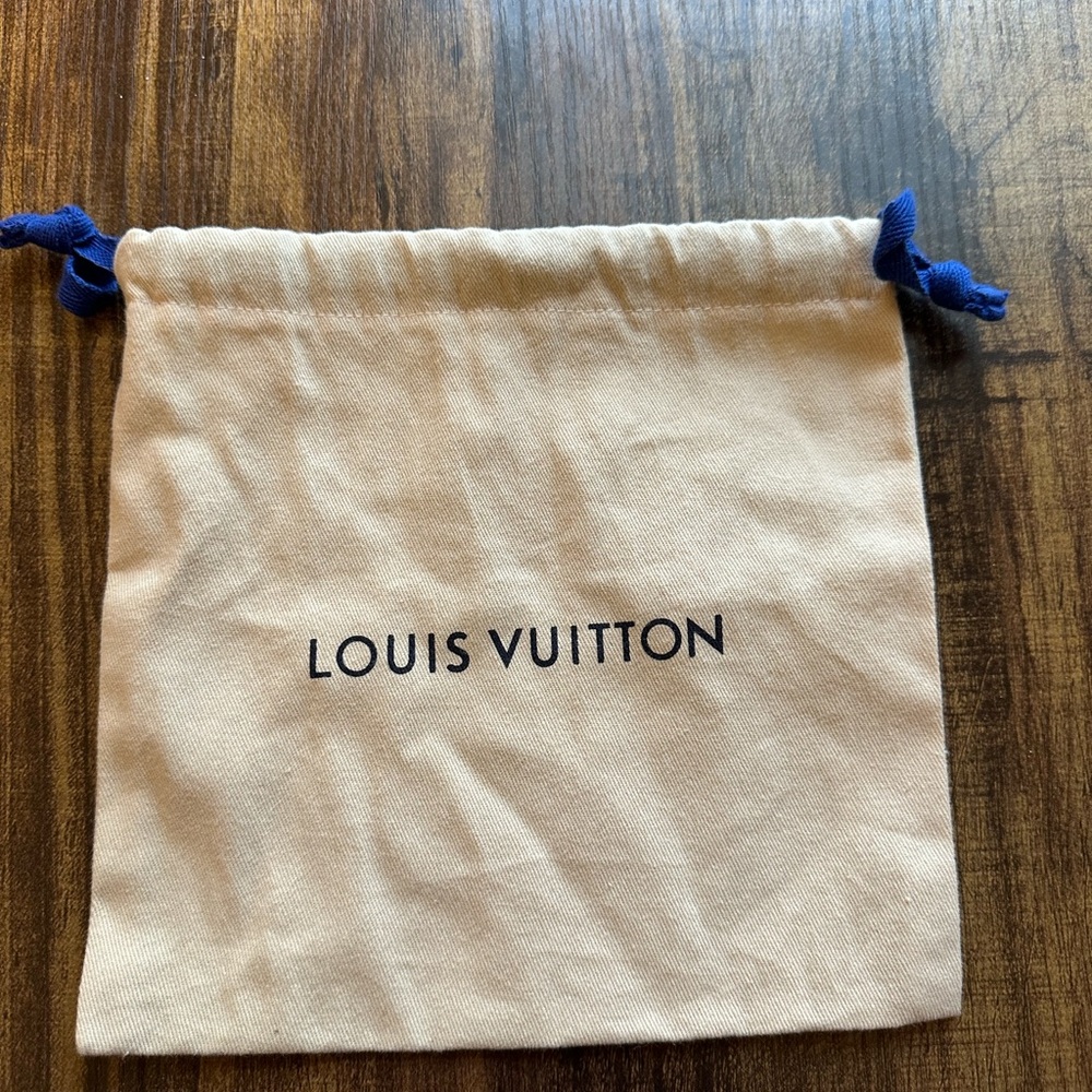 Louis Vuitton Cream Dust Bag with Blue Accents